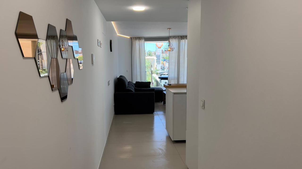 2Bedroom Beach Front Unit Wave Collection Фуэнхирола Экстерьер фото
